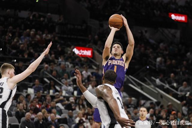 梅西入选FIFA最佳球员候选 记者：是对足球的侮辱